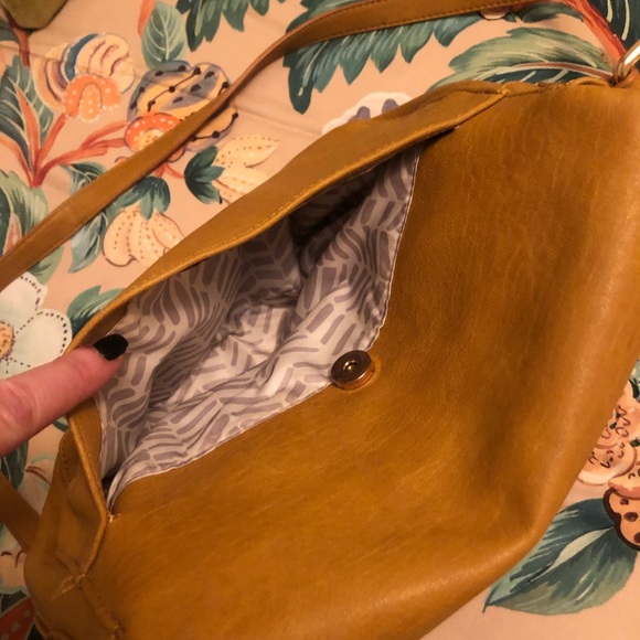 CLASSY Handbag with pockets! - Picture 4 of 9